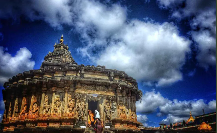 Vidyashankara Temple architecture